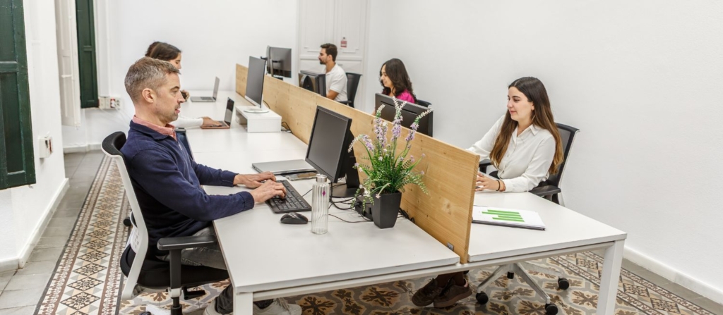 Collectifs de freelances en action