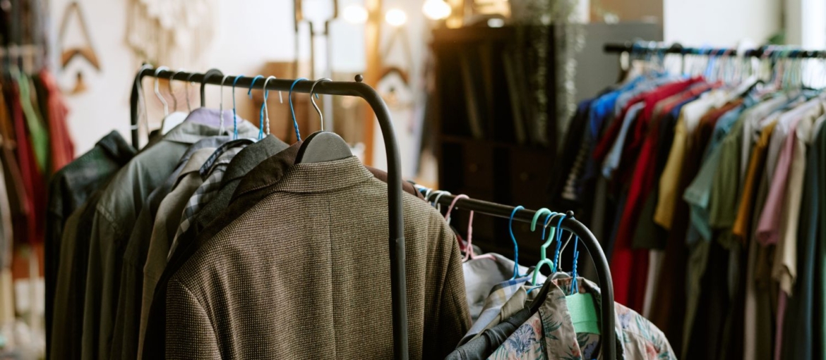 Ouvrir un magasin de seconde main : statuts, démarches et conseils