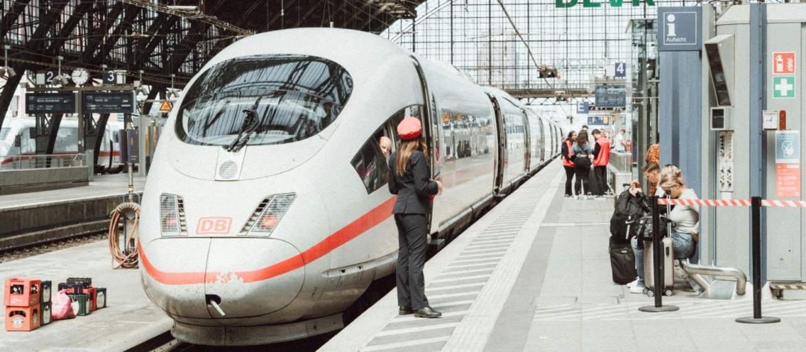 TVA sur les billets de train : taux et déductibilité