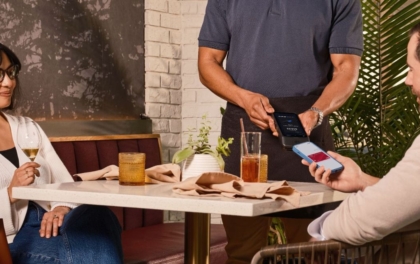 Tap to Pay en restaurant : encaissez sans terminal, directement sur smartphone