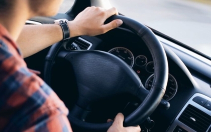 Location de voiture en profession libérale : LOA, LLD ou achat en 2026 ?
