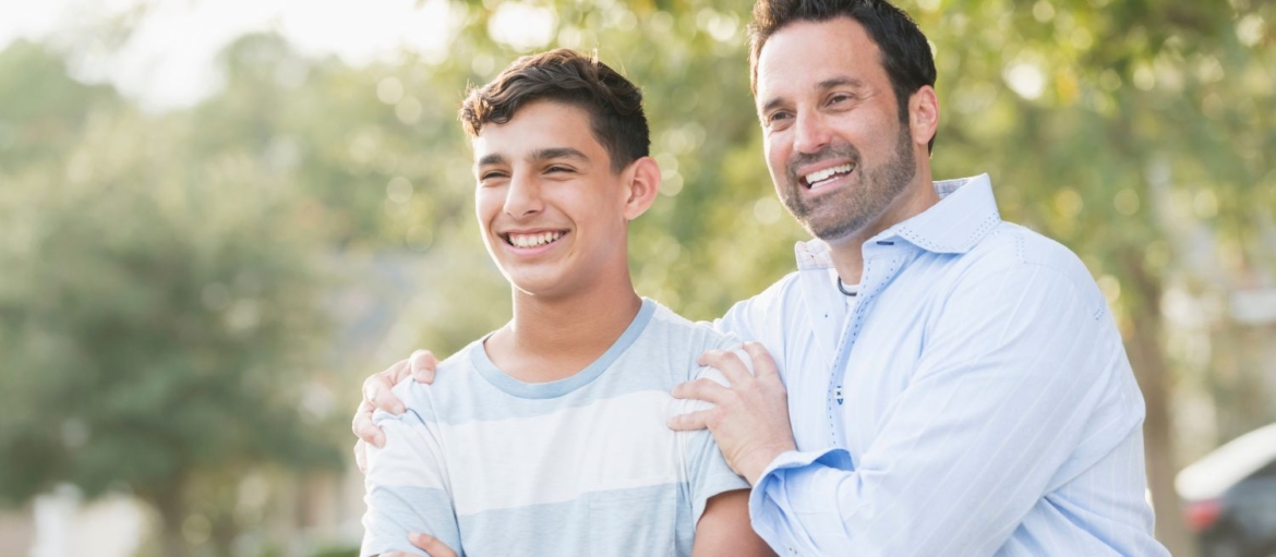Acheter en SCI avec son fils : que faut-il prévoir pour une SCI familiale ?