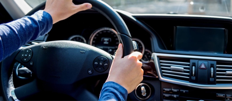 Comment devenir moniteur d'auto-école ? Notre guide