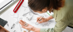 Tout ce qu'il faut savoir pour créer une marque de bijoux.