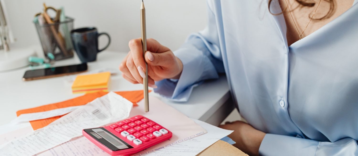 Calcul des cotisations Urssaf d&rsquo;un travailleur indépendant : comment ça marche ?