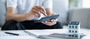 Un LMPN au régime BIC en train de déclarer ses revenus locatifs.