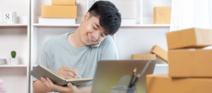 Indépendant ayant choisi Indy pour l'aider à choisir le bon statut juridique pour son e-commerce en dropshipping.